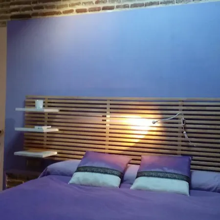 Cosy Double Room + Private Bathroom Sevilla Center Exterior photo